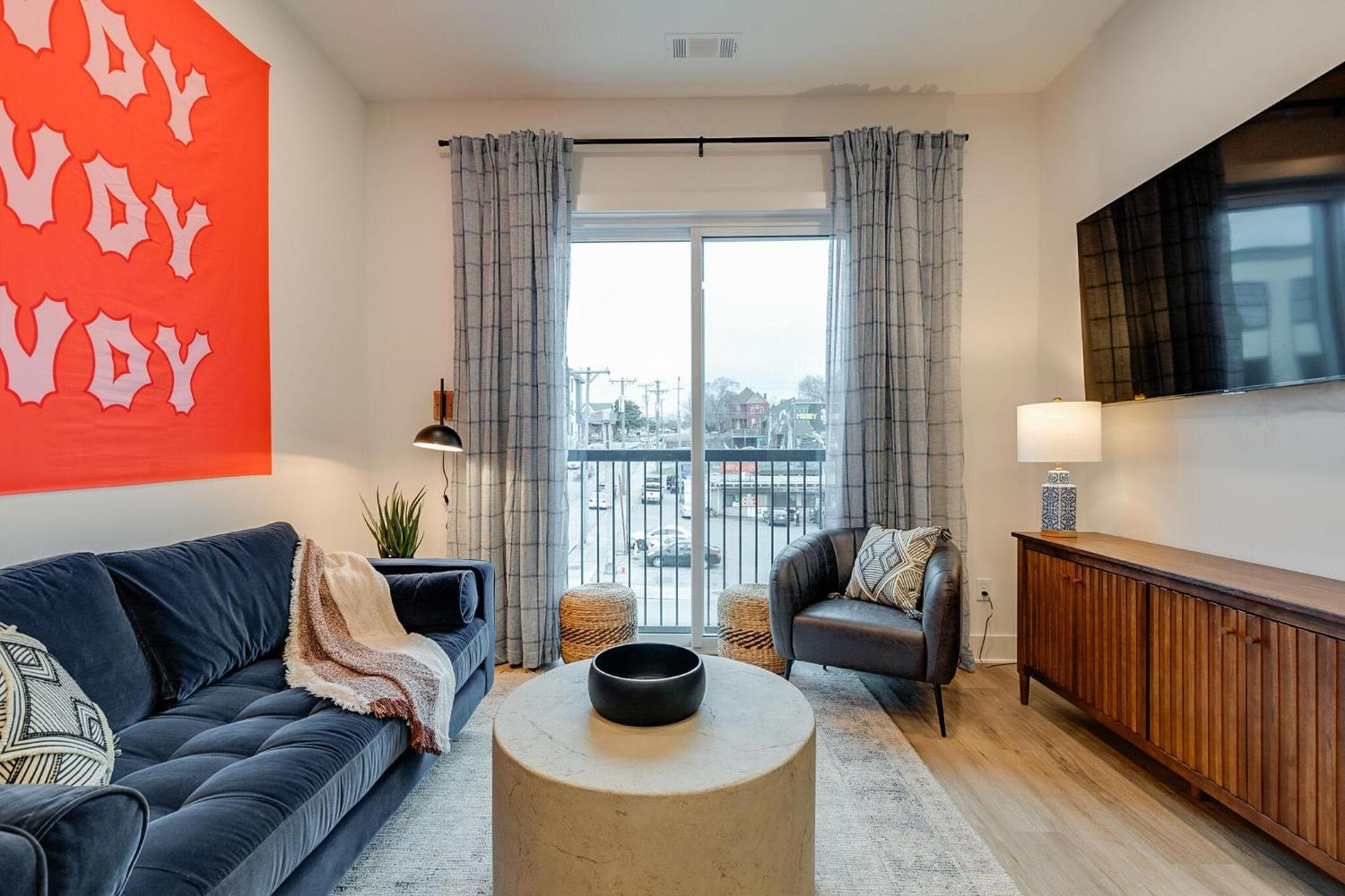 Holiday home - 815 Main St Unit 203 *
